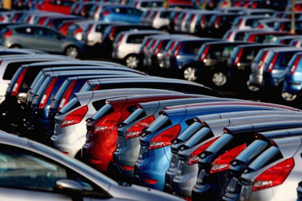 Рост автомобильных продаж