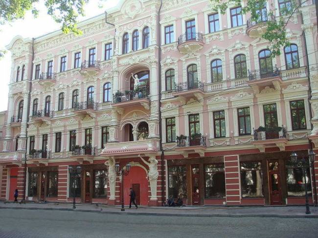 Одесса и ее гостиницы