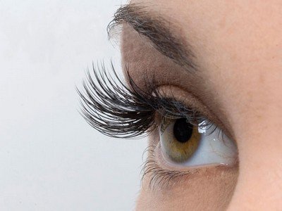 Преимущества наращивания ресниц Преимущества наращивания ресниц